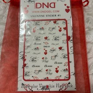 Daisy DND nail decal set & more !